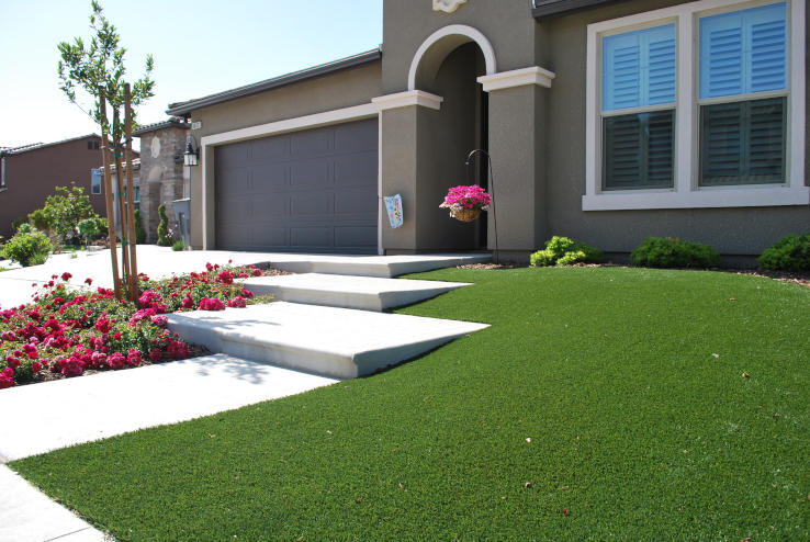 Embrace Sustainable Living in Greenwich with an Artificial Lawn